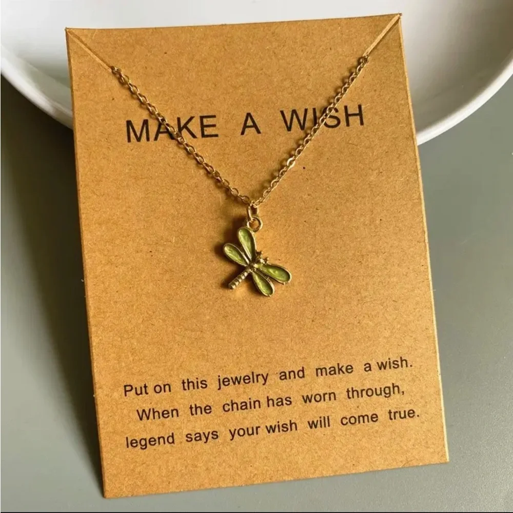 Green Dragonfly necklace w card Make a Wish Jewelry